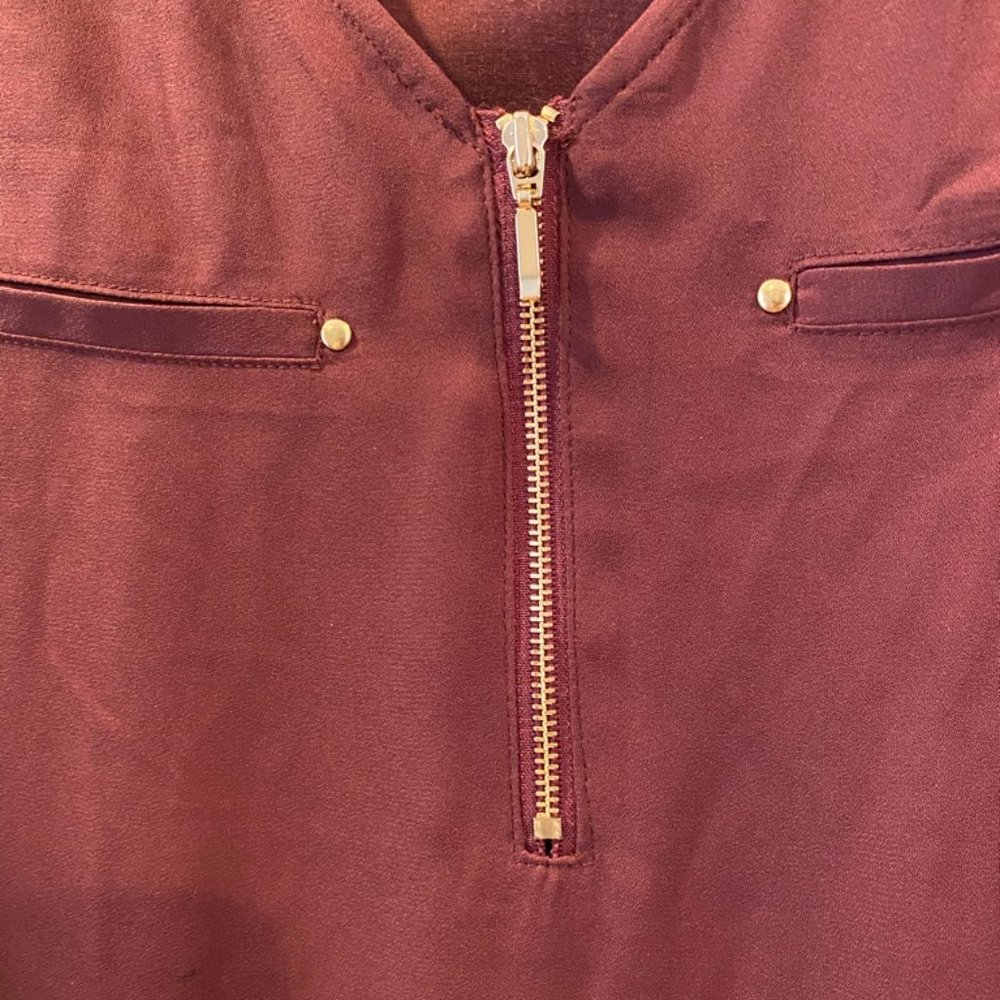 ¼ Zip Blouse - Picture 2 of 3